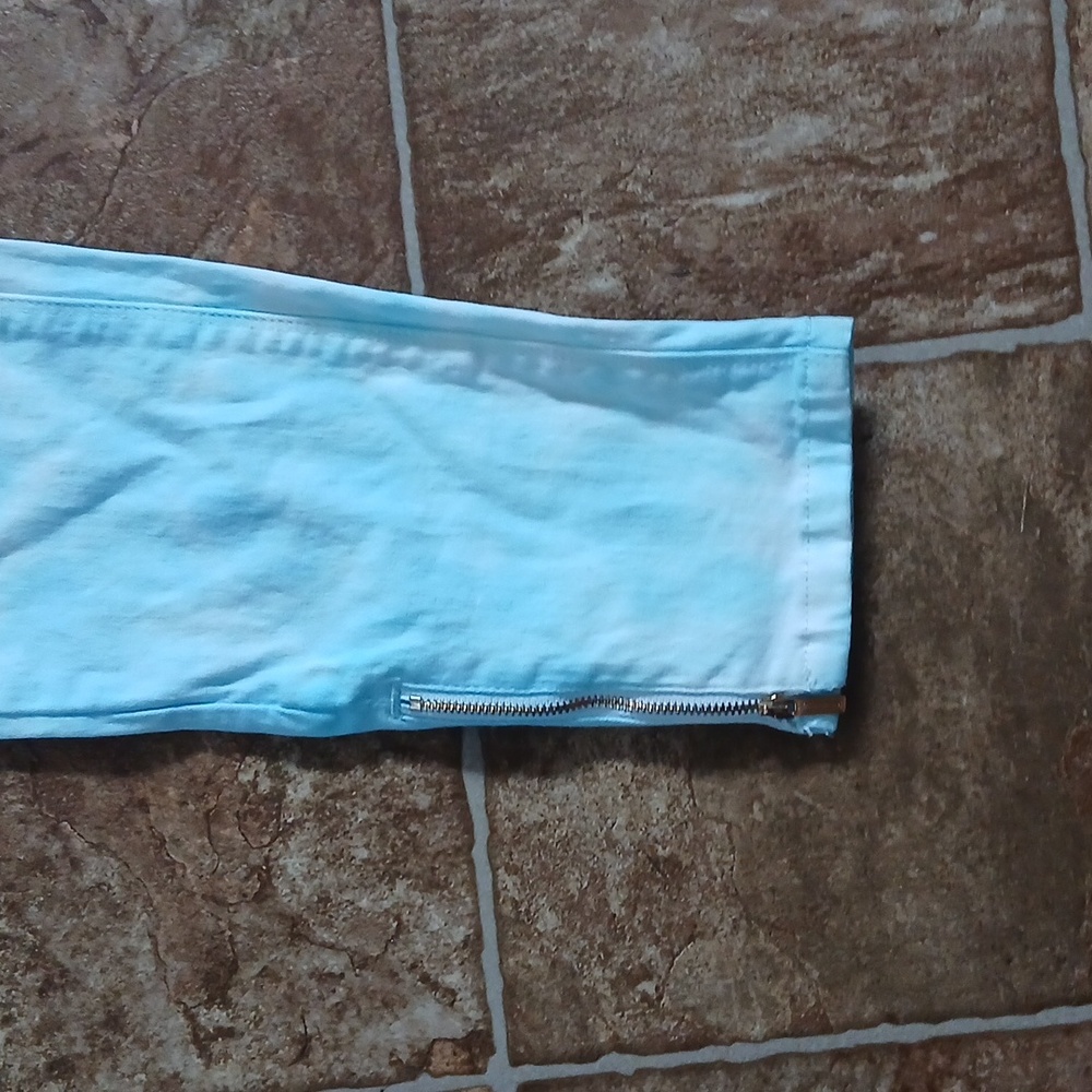 White House Black Market Light Blue Skimmer Pants Size 2 Zippered Ankles Hems - Picture 2 of 8